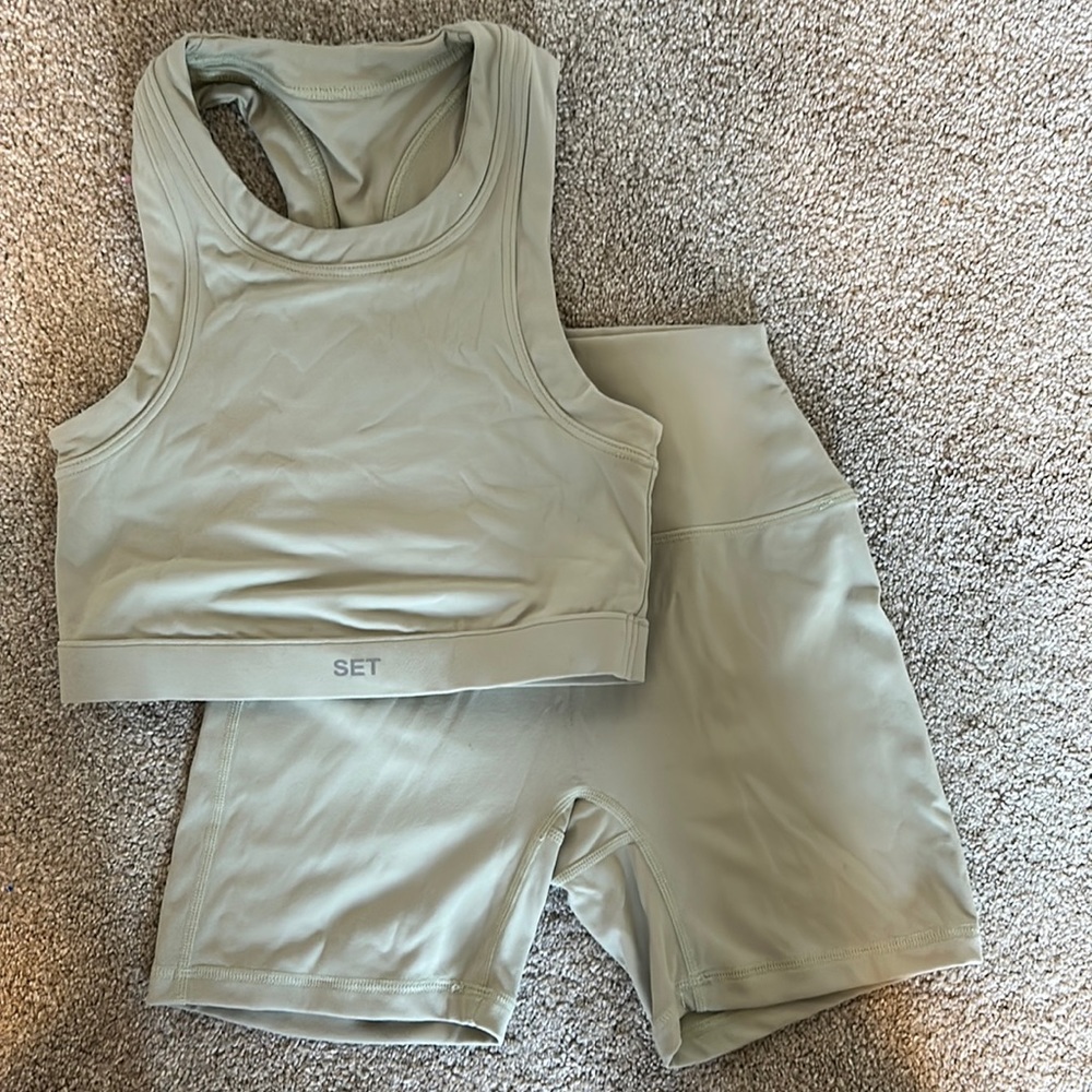 Set Active Workout Set - Picture 1 of 5